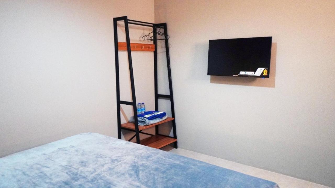 Hostel 18 Pasangan Butuh Surat Nikah باندونج المظهر الخارجي الصورة